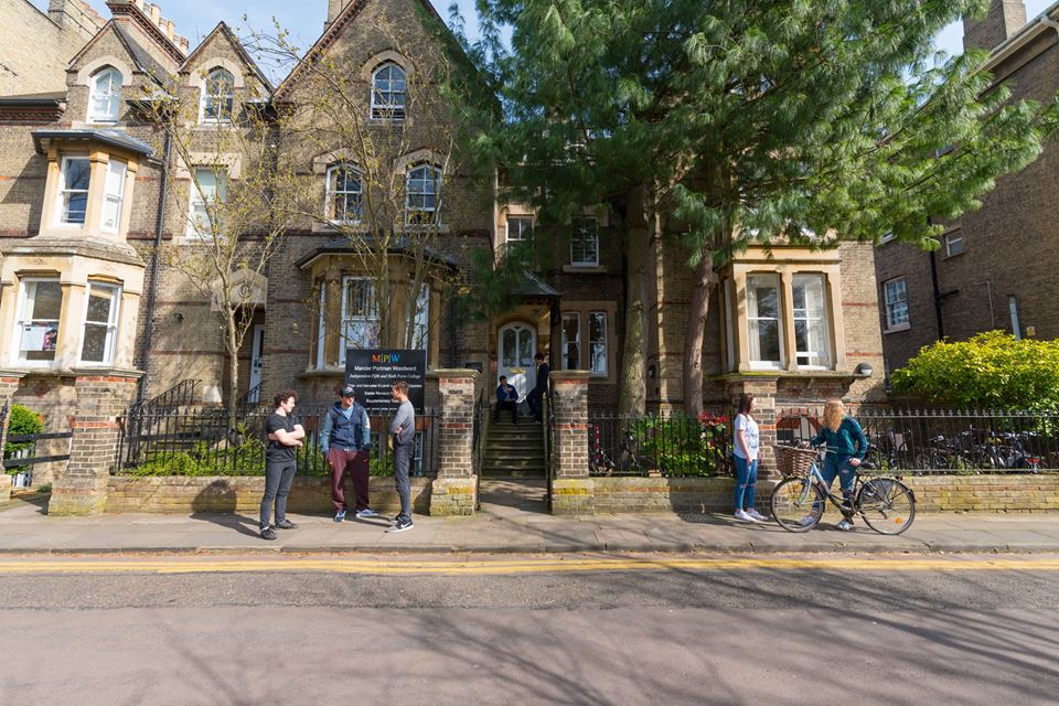 مدرسه MPW در کمبریج انگلستان
